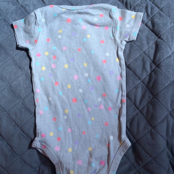 Gerber organic onesies - Picture 7 of 7